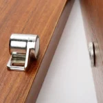 Loquet de porte d'armoire magnétique 5